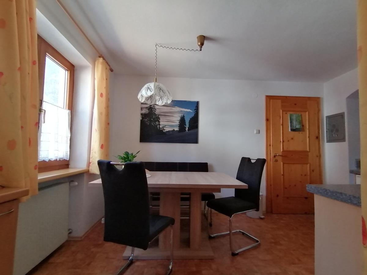 Appartement Ebster Pettneu am Arlberg Bagian luar foto